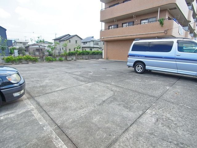 駐車場　♪敷地内駐車場♪