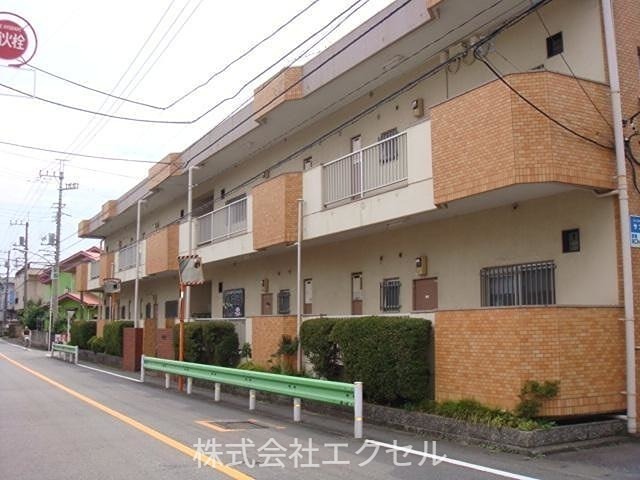 建物外観　福生駅・牛浜駅徒歩10分圏内です。