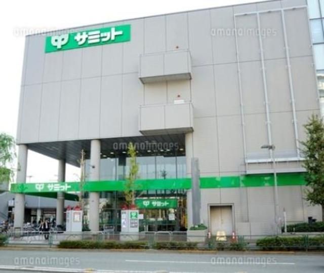 スーパー　サミットストアイースト21店（スーパー）まで635m
