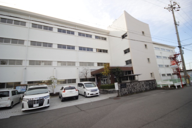 高校・高専　岐阜市立岐阜商業高等学校（高校・高専）まで2859m
