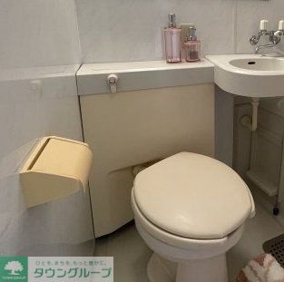 トイレ　トイレ