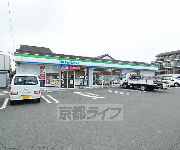 コンビニ　サークルＫ師団街道深草店（コンビニ）まで285m