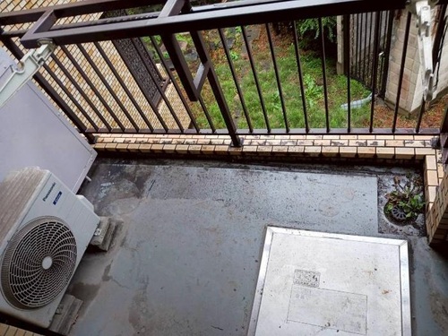 収納　雨天時バルコニー