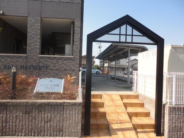 エントランス　エントランス部分