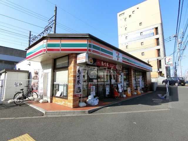 コンビニ　セブン-イレブン西恋ヶ窪２丁目店（コンビニ）まで431m