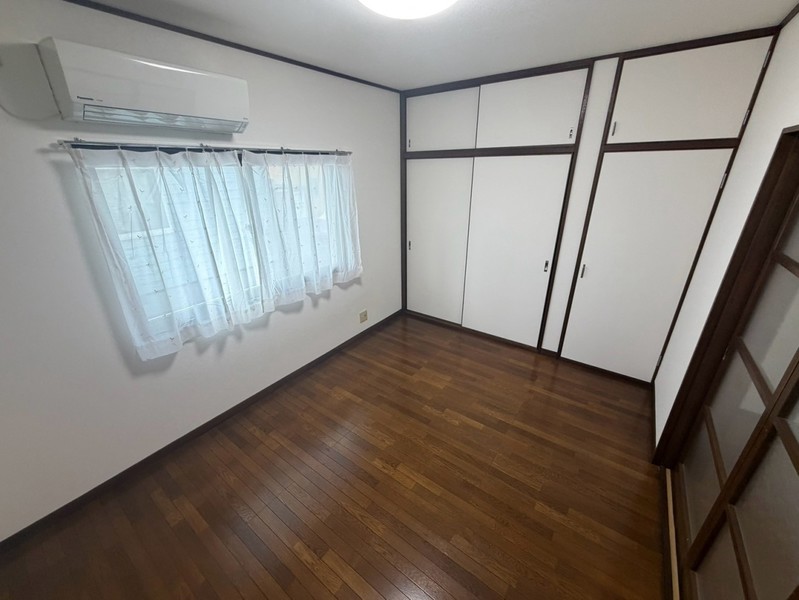 ハーモニープラザメープルIの居間写真