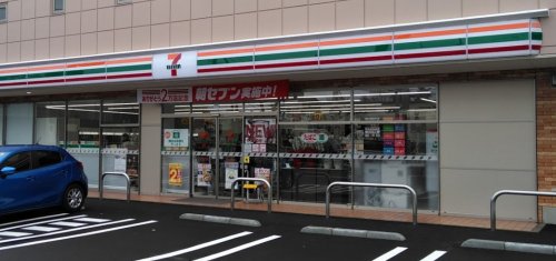 コンビニ　セブンイレブン 横浜小港町1丁目店（コンビニ）まで1714m