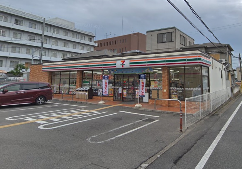 コンビニ　セブンイレブン 明石田町2丁目店（コンビニ）まで883m