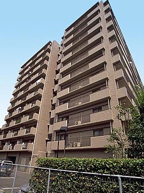 建物外観　「ラゾーナ川崎」近くのマンションです