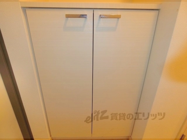 収納　下駄箱