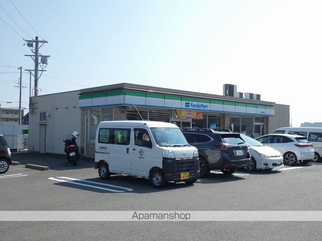 コンビニ　ファミリーマート 磐田新貝店（コンビニ）まで813m