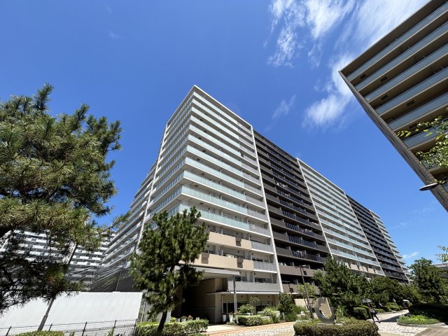 建物外観　駅徒歩4分の分譲賃貸マンションです★