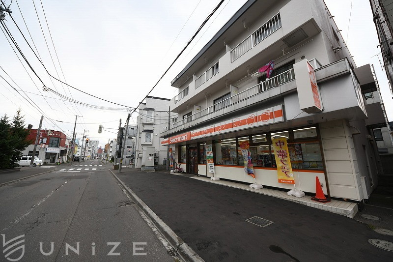 コンビニ　セイコーマート平岸4条店（コンビニ）まで263m