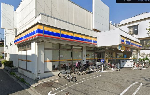 コンビニ　ミニストップ荒川1丁目店（コンビニ）まで516m