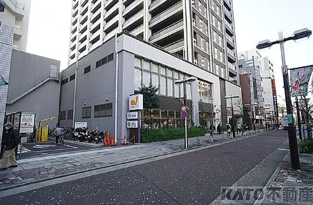 スーパー　ダイエー町田店（スーパー）まで303m