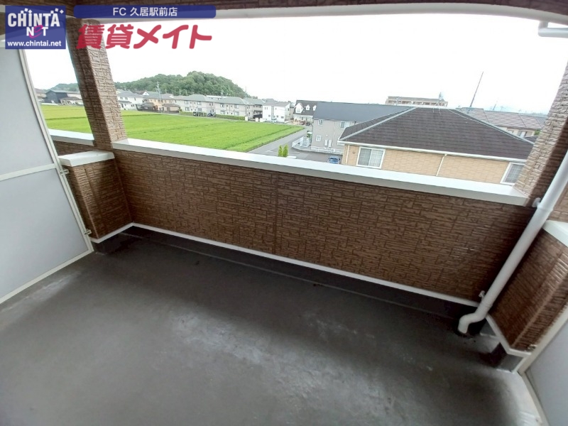 バルコニー　反転タイプ写真