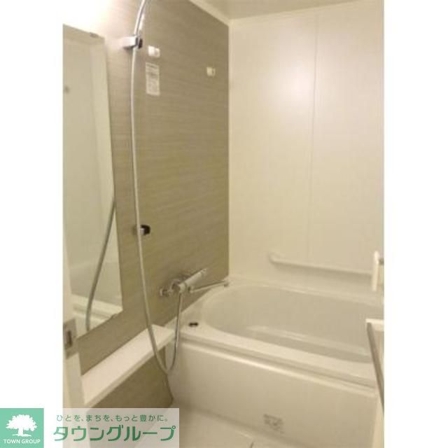 バス・シャワールーム　※写真は同タイプ住戸です。