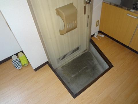 玄関　玄関（イメージ）