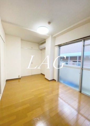 居室・リビング　洋室のお部屋です。