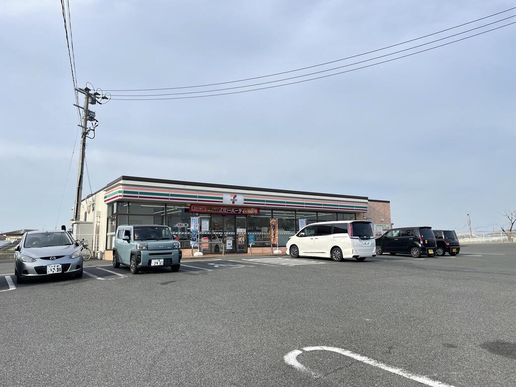 コンビニ　セブンイレブン芦屋浜口店（コンビニ）まで1303m