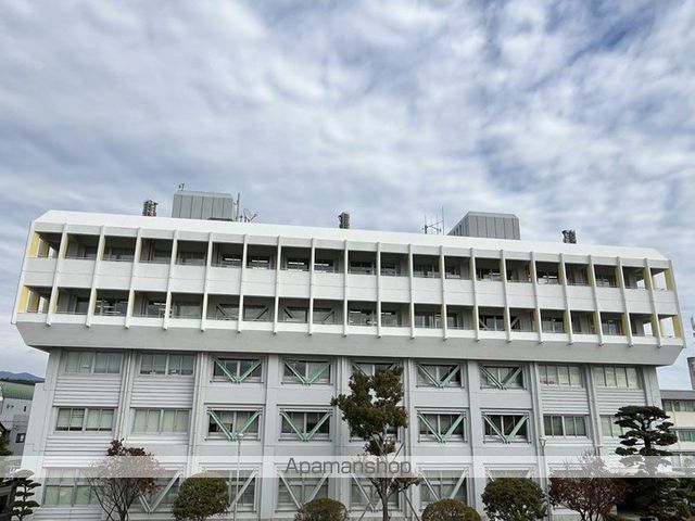 役所　南国市役所（役所）まで830m