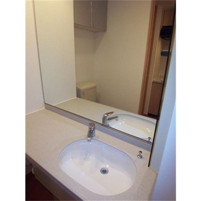 洗面設備　※別部屋の参考写真です。