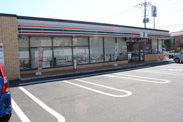 コンビニ　セブンイレブン日野市日野台2丁目店（コンビニ）まで275m