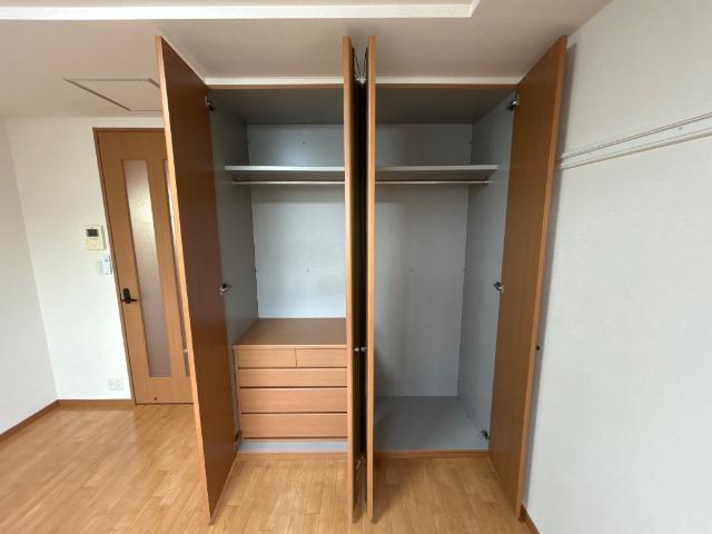 収納　クローゼット