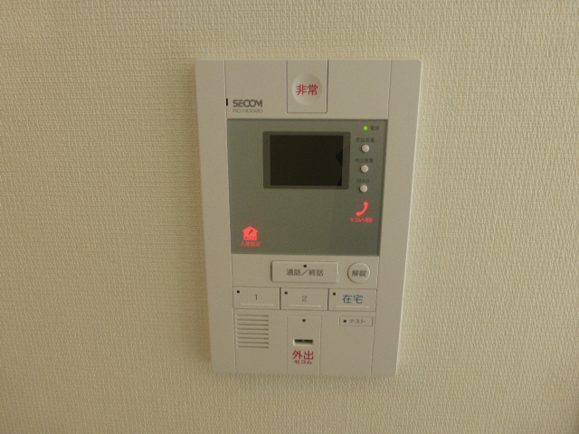 セキュリティ　急な訪問者でもモニター確認が出来る　ＴＶドアホン