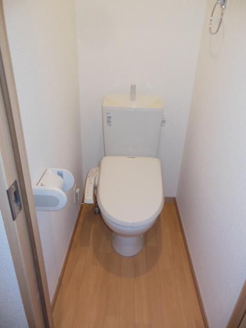 トイレ　★お部屋探しは株式会社タウンハウジング東京まで★