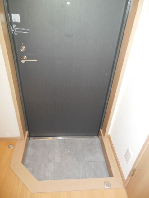 玄関　★お部屋探しは株式会社タウンハウジング東京まで★