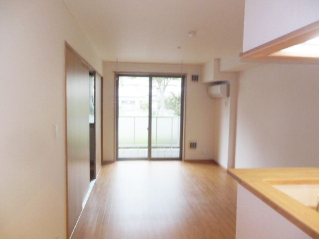 居室・リビング　★お部屋探しは株式会社タウンハウジング東京まで★