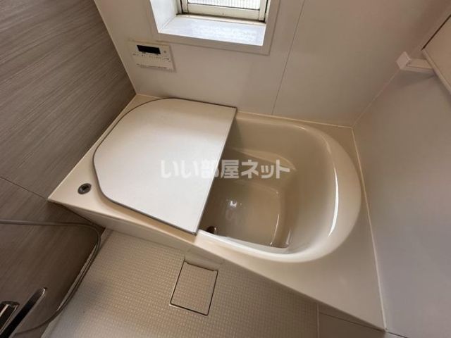 ブリージングタウン百草園 L2の風呂写真