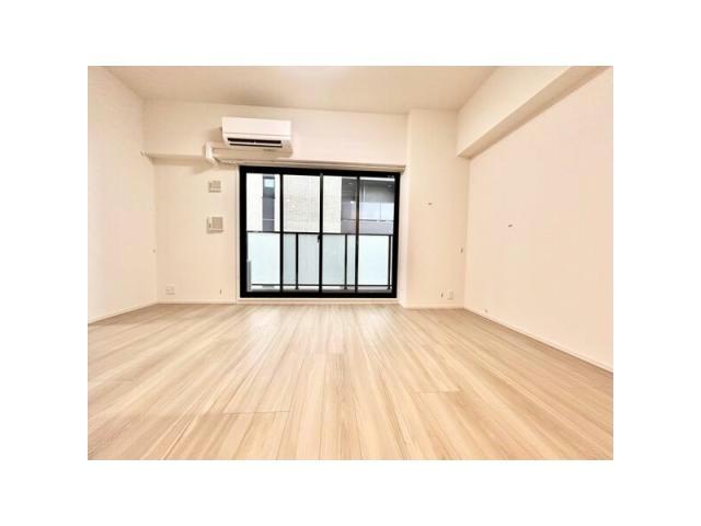 S-RESIDENCE千種駅前ascentの居間写真