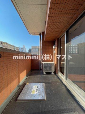 地下鉄御堂筋線 大国町駅 徒歩9分 15階建 築7年の内装写真