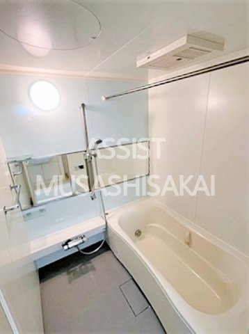 ＪＲ中央線 武蔵境駅 徒歩15分 3階建 築19年の風呂写真