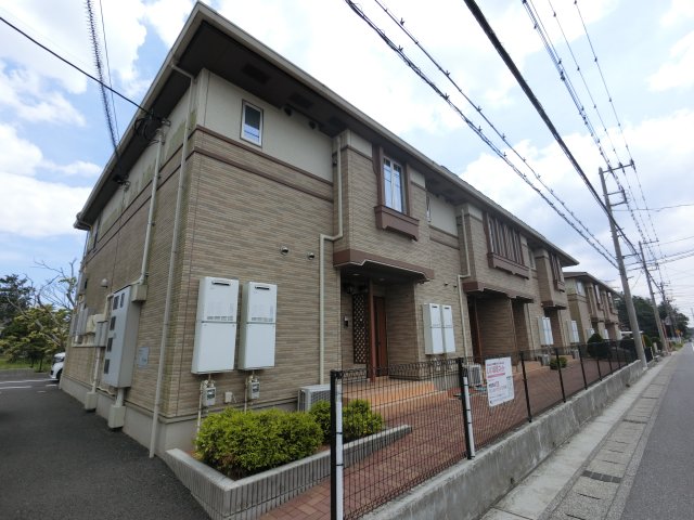 ＪＲ内房線 長浦駅 バス乗車時間：7分 最寄りバス停で下車 徒歩3分 築12年