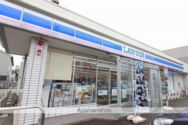 コンビニ　ローソン高岡美幸町店（コンビニ）まで732m