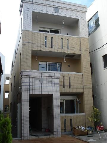 BRINDDLE COURTの外観写真