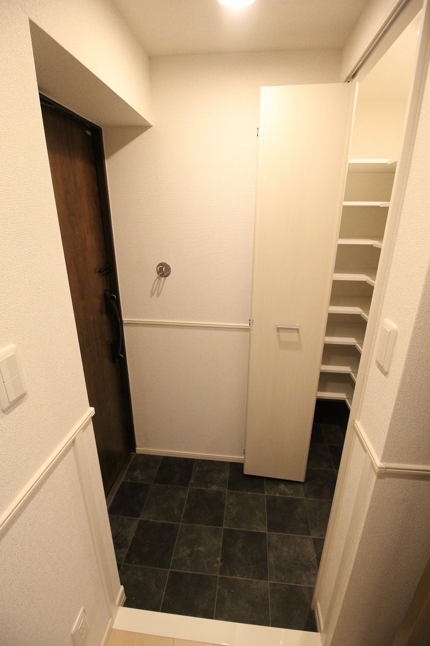 玄関　別の部屋の写真です