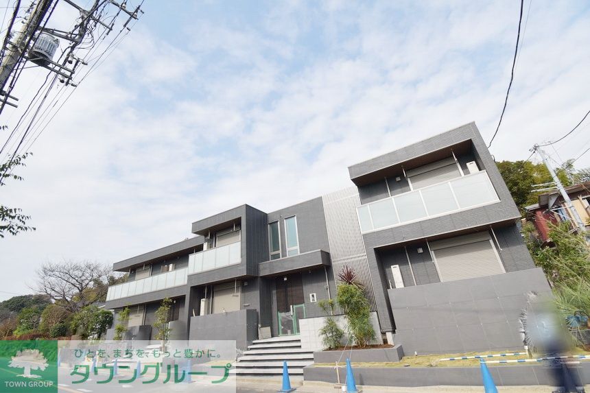 KR.Billsの外観写真