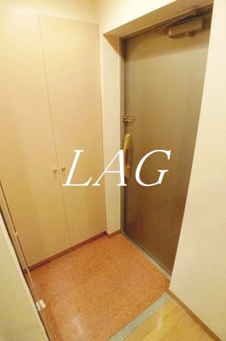 玄関　玄関です。