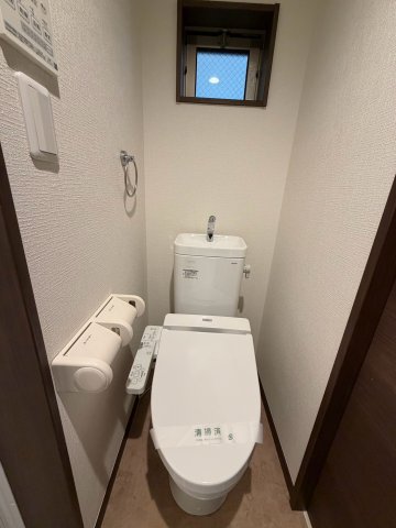 トイレ　コンパクトで使いやすいトイレです