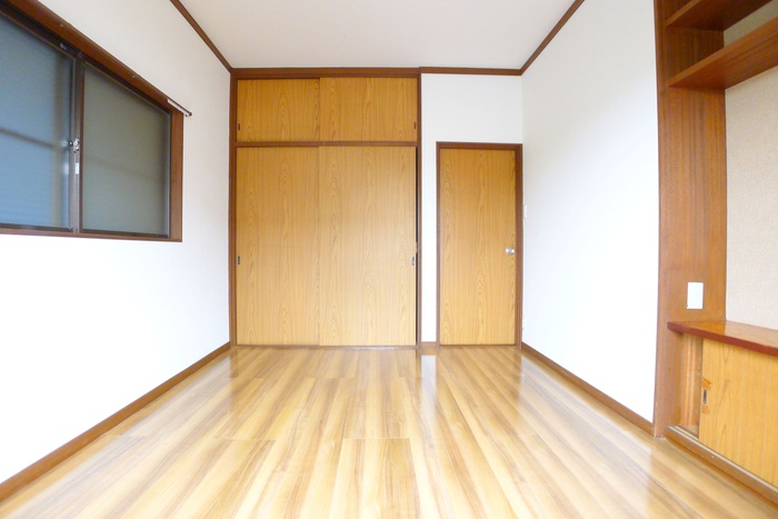 大蛇町貸家の居間写真