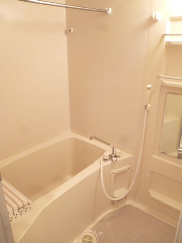バス・シャワールーム　バス※別部屋参考写真