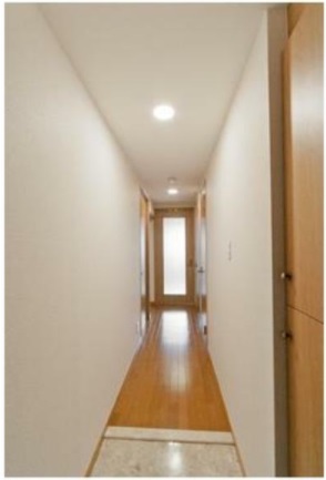 玄関　他部屋参照