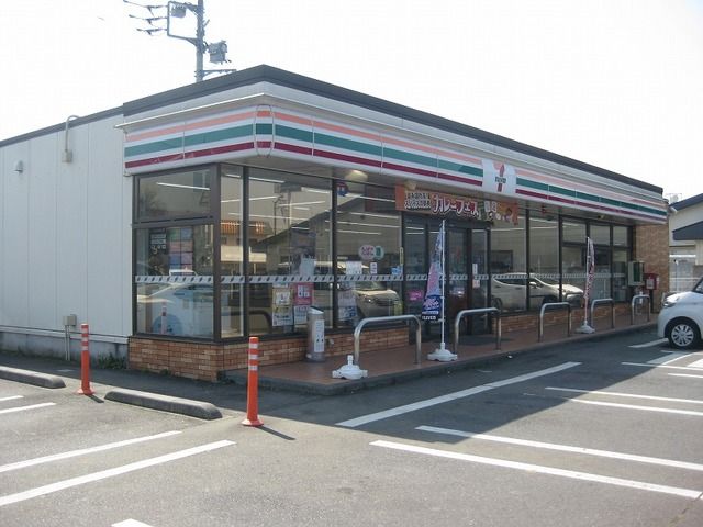 コンビニ　セブンイレブン石岡中央店（コンビニ）まで400m