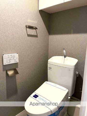 都営新宿線 浜町駅 徒歩3分 10階建 築21年のトイレ写真