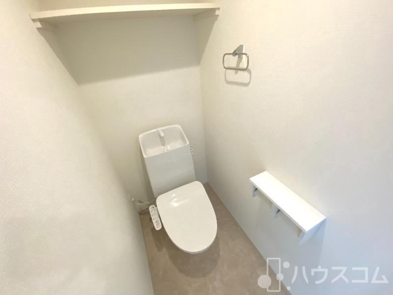 トイレ　冬場も安心の温水洗浄便座！
