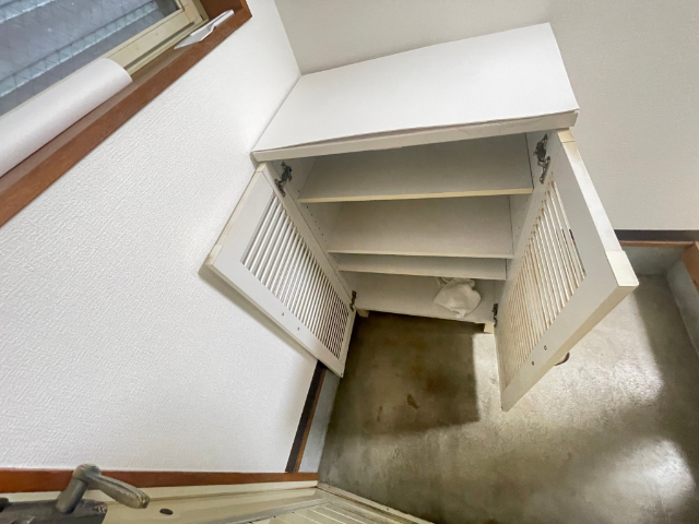 玄関　※別部屋参考写真